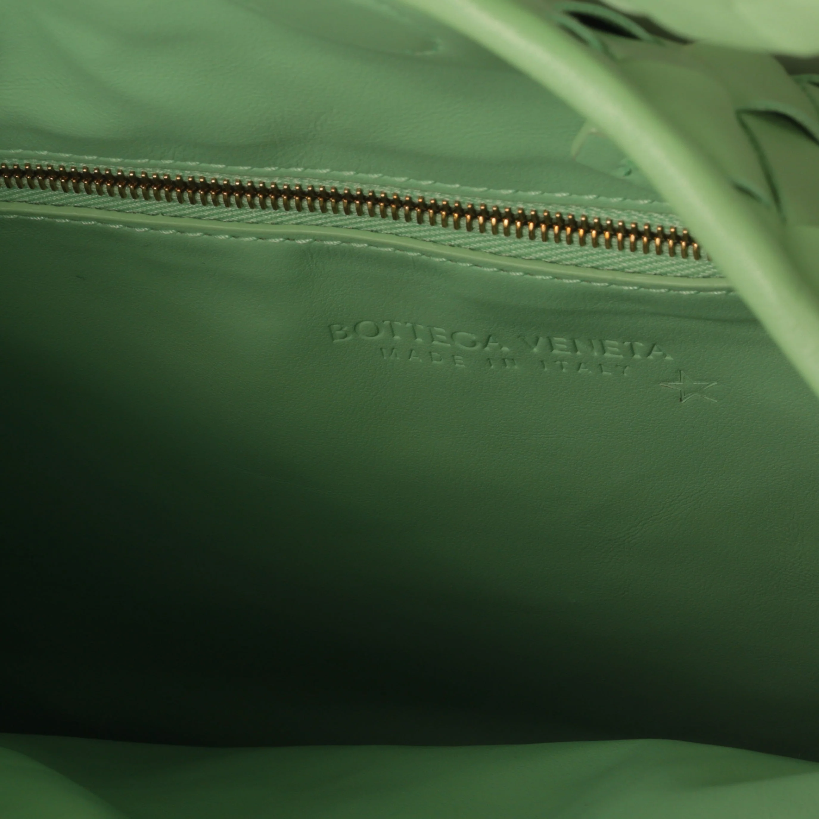 Bottega Veneta Small Hop - Siren Intrecciato | Gold Hardware - Image 7