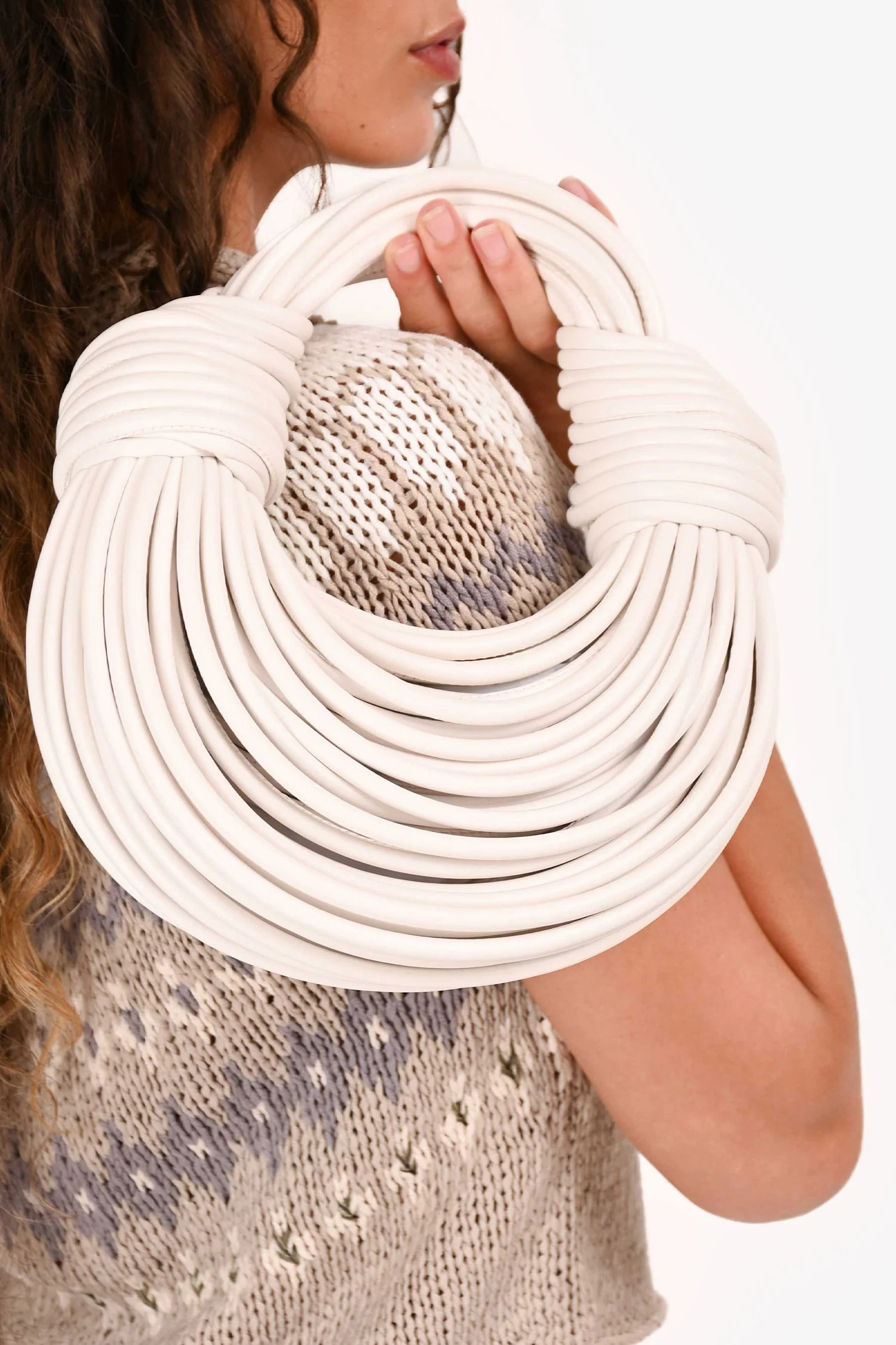 Bottega Veneta White Double Knot Leather Top Handle - Image 9