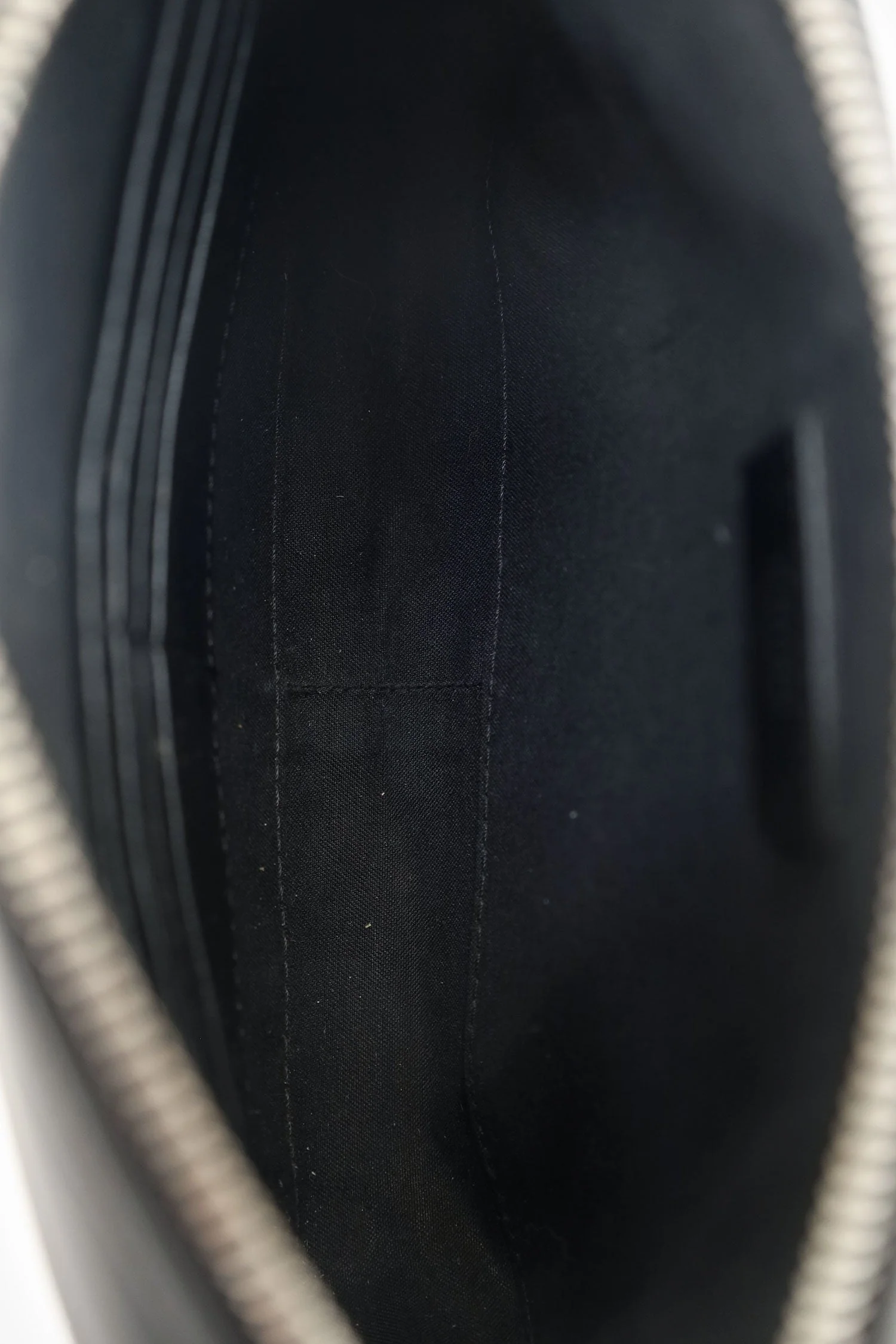 Fendi Black Vitello Liberty Leather Grey FF Canvas Diagonal Camera Case - Image 7