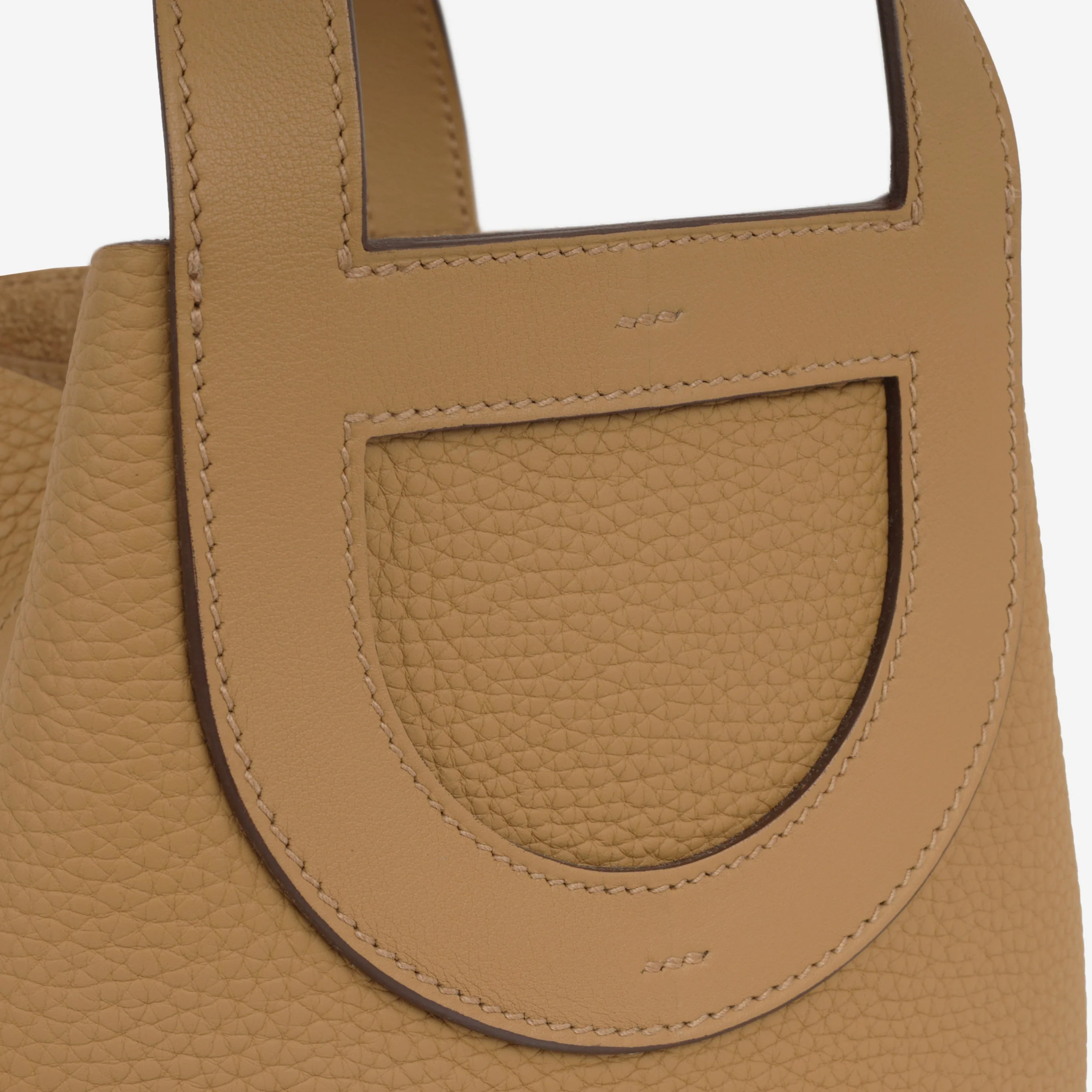Hermès In-The-Loop Bag - Biscuit - Image 4