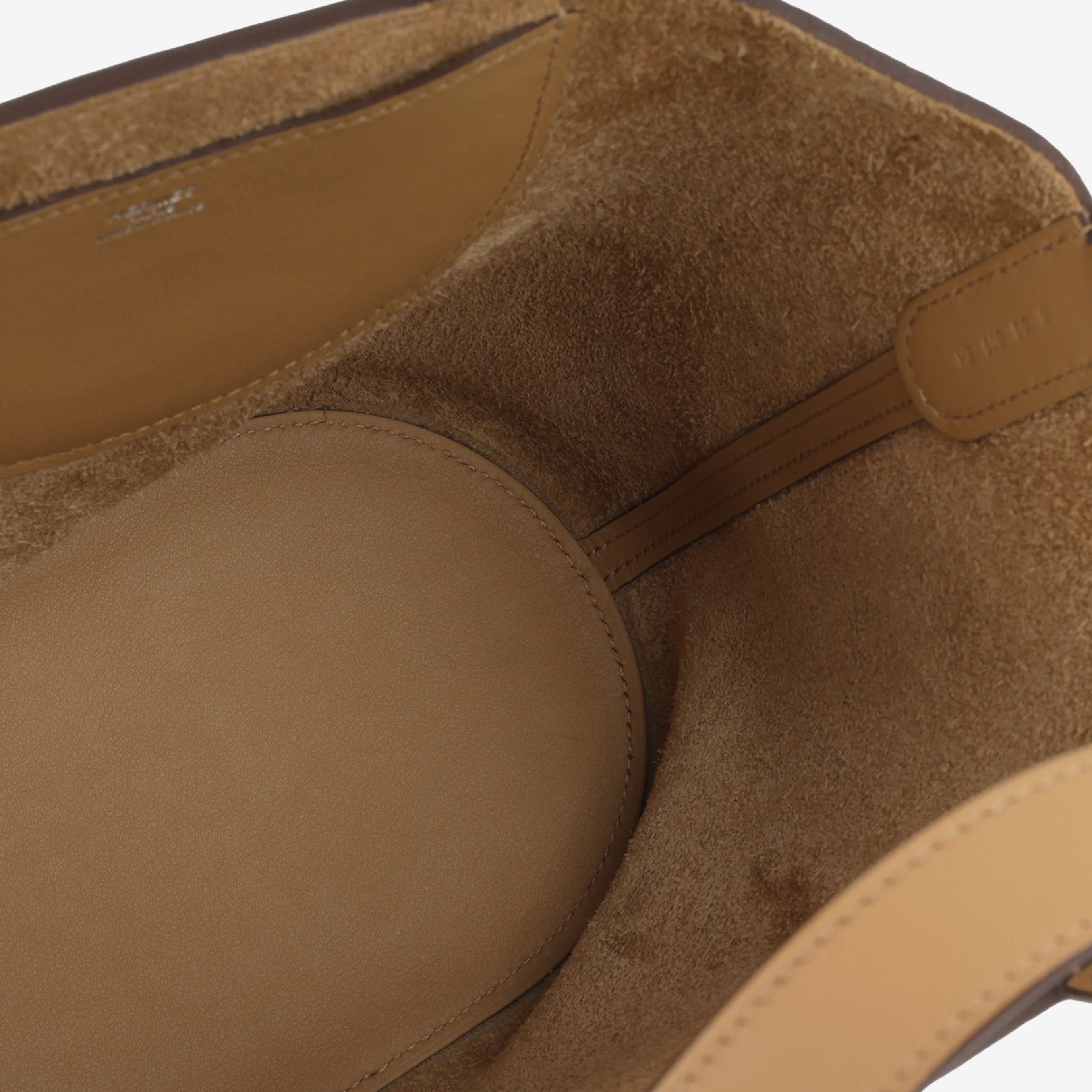 Hermès In-The-Loop Bag - Biscuit - Image 5