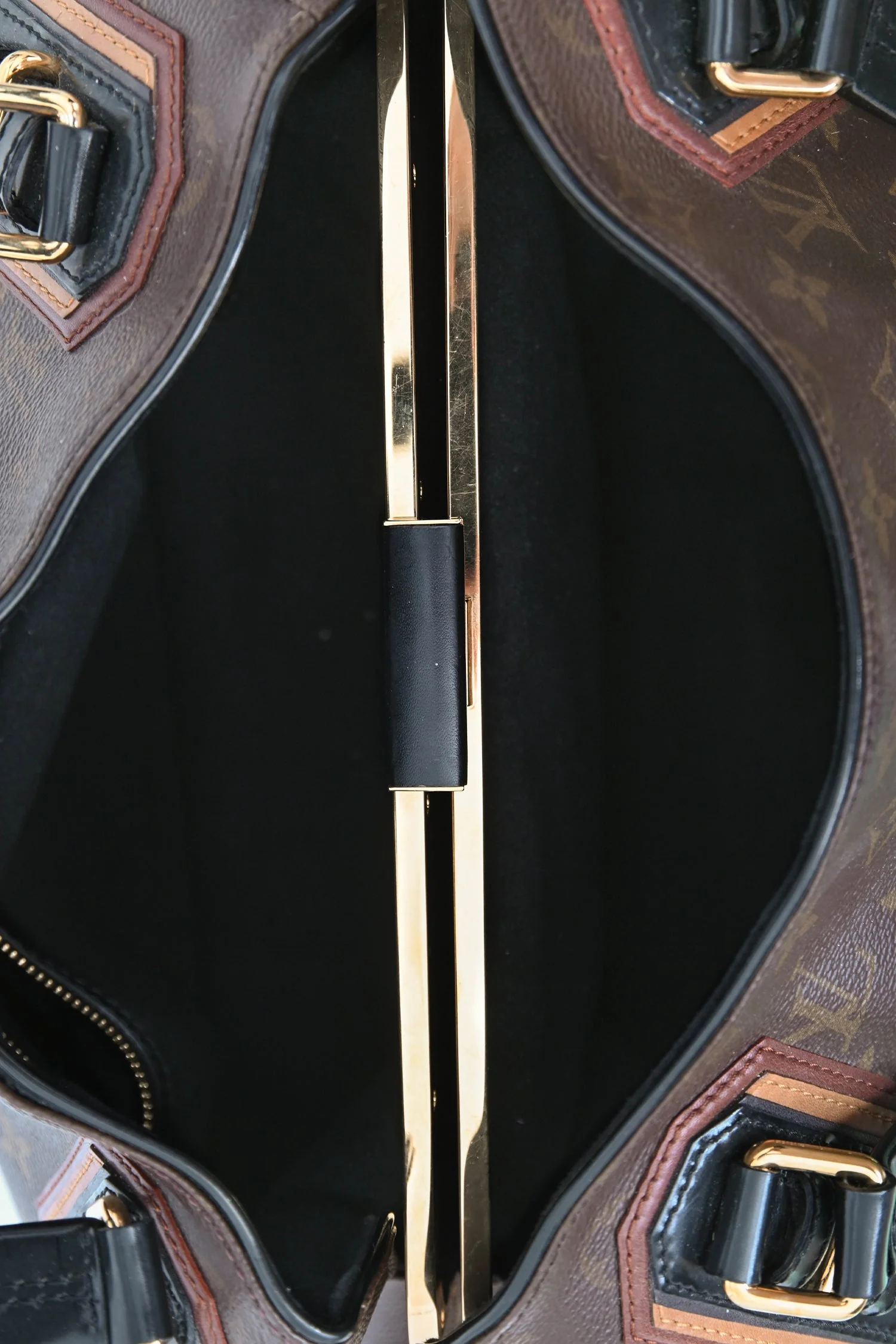 Louis Vuitton 2007 Limited Edition Monogram Mirage Griet Shoulder Bag - Image 6