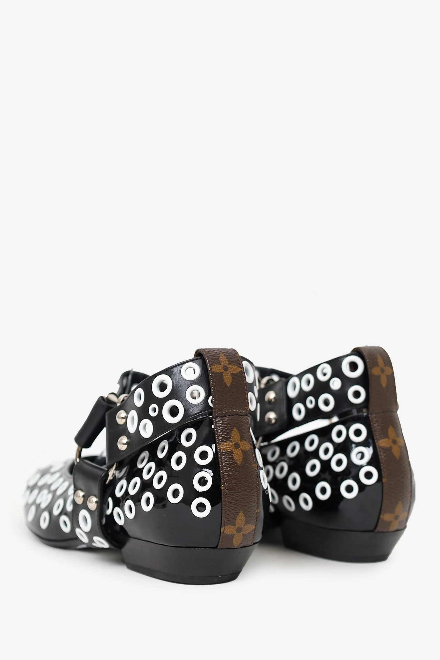 Louis Vuitton Black/White Patent Eyelet Ballet Flats Size 38.5 - Image 4