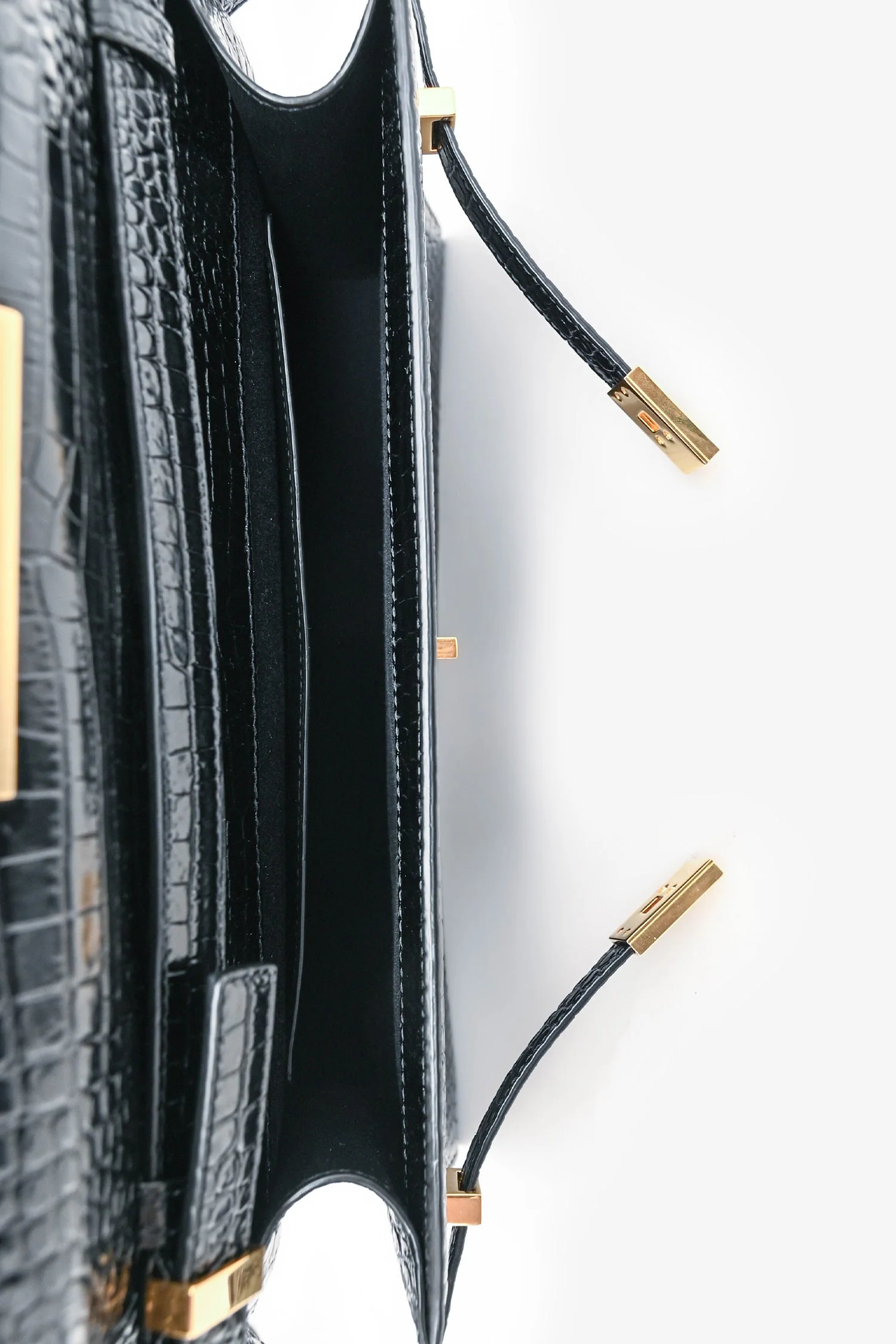 Saint Laurent 2020 Black Croc Embossed Leather Medium Manhattan Shoulder Bag - Image 6