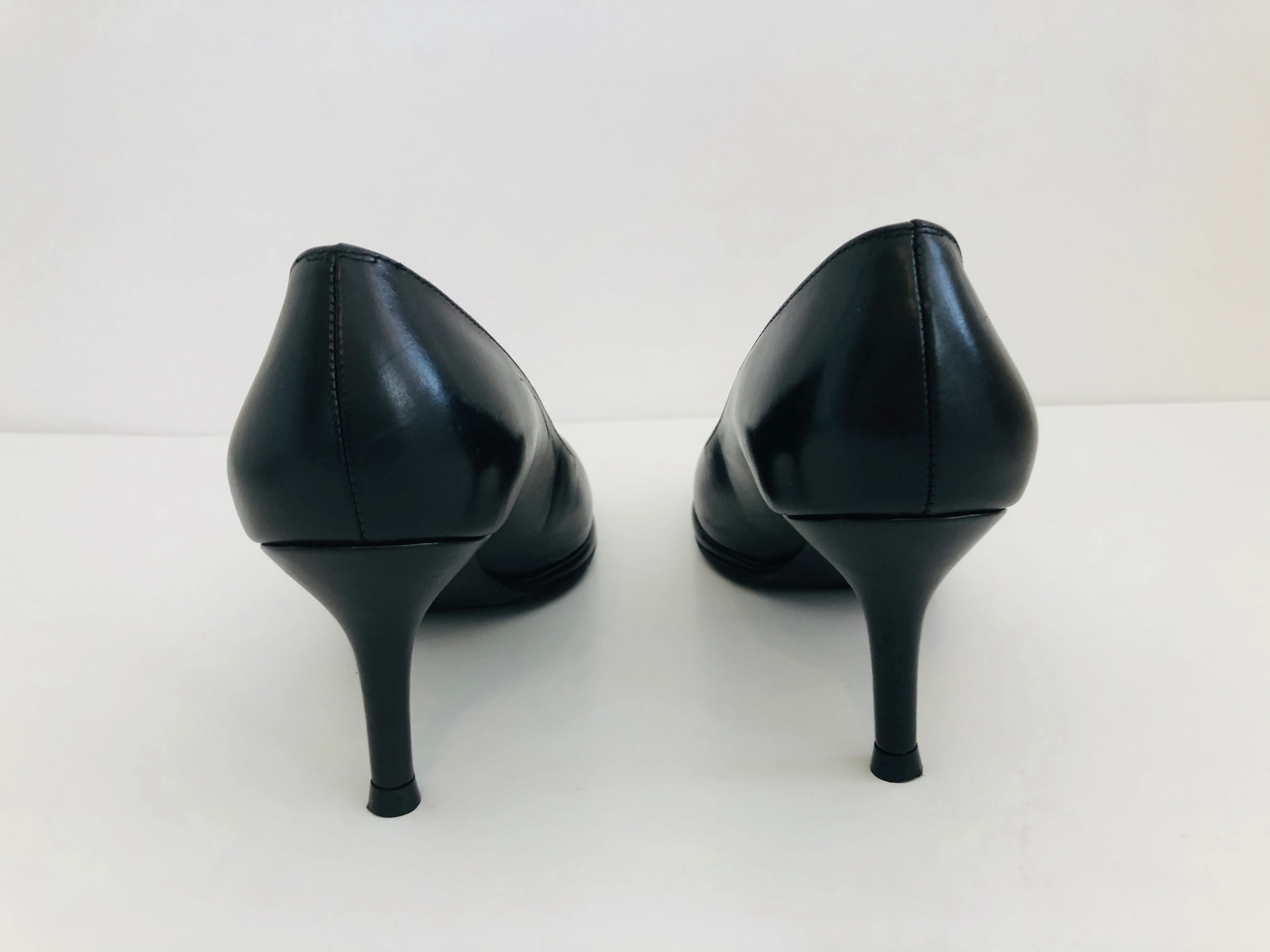 Stuart Weitzman Black Leather Heels Size 4.5 (NWT) - Image 11